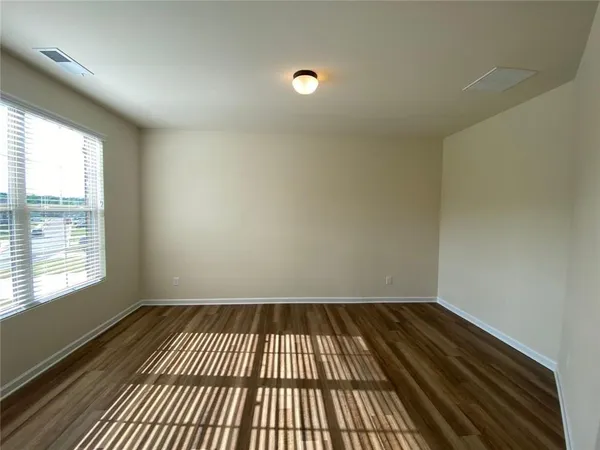 $2,950 | 5595 Mirror Lake Drive, Cumming, GA 30028