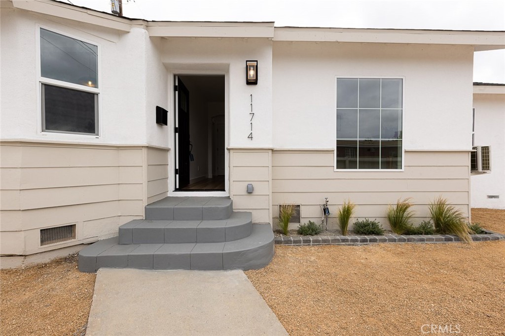 11714 South Spring Street Los Angeles, CA 90061 - Photo 1 of 1