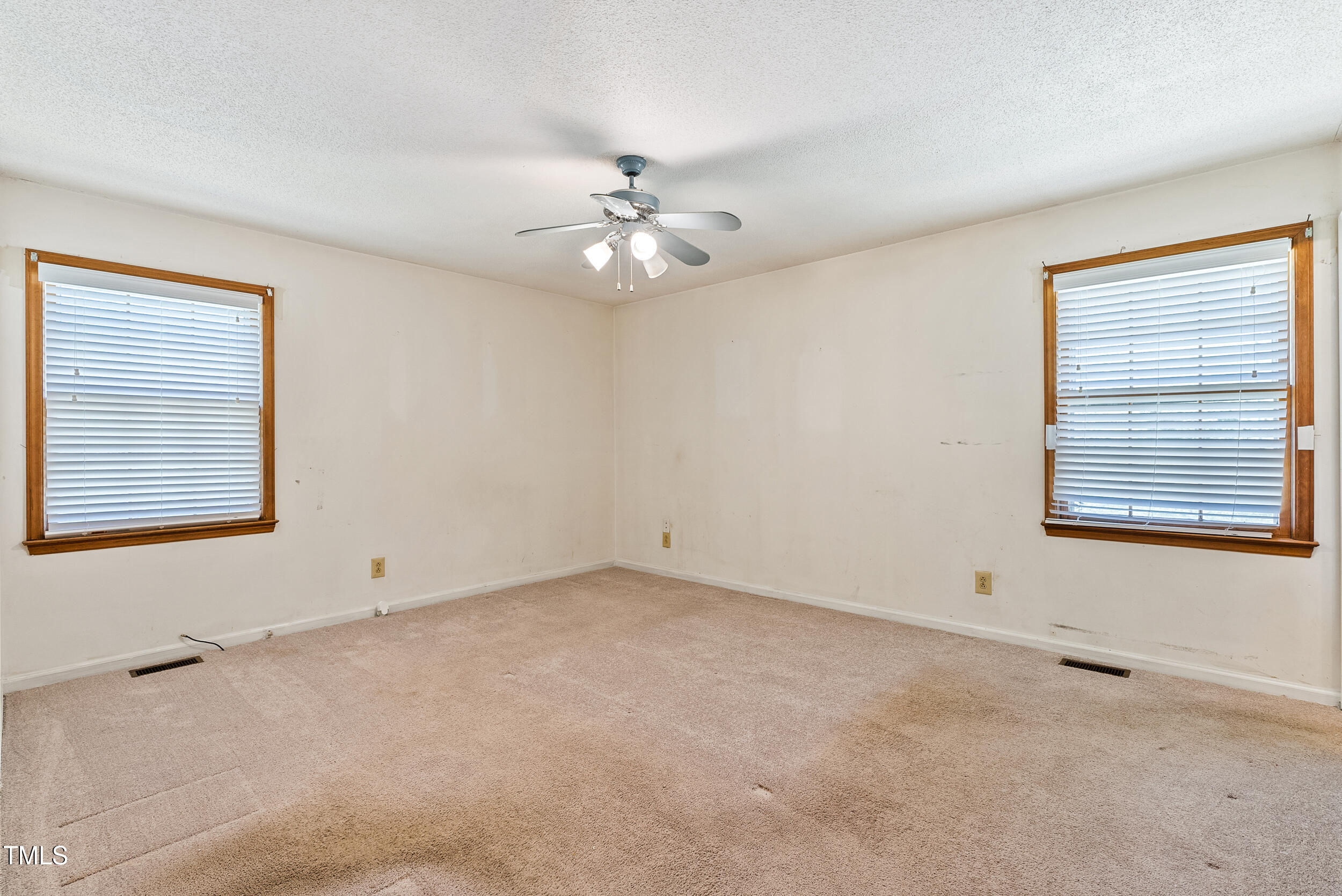 340 Ridgeway-Warrenton Road Warrenton, NC 27589 - Photo 26 of 45 340 Primary Bedroom