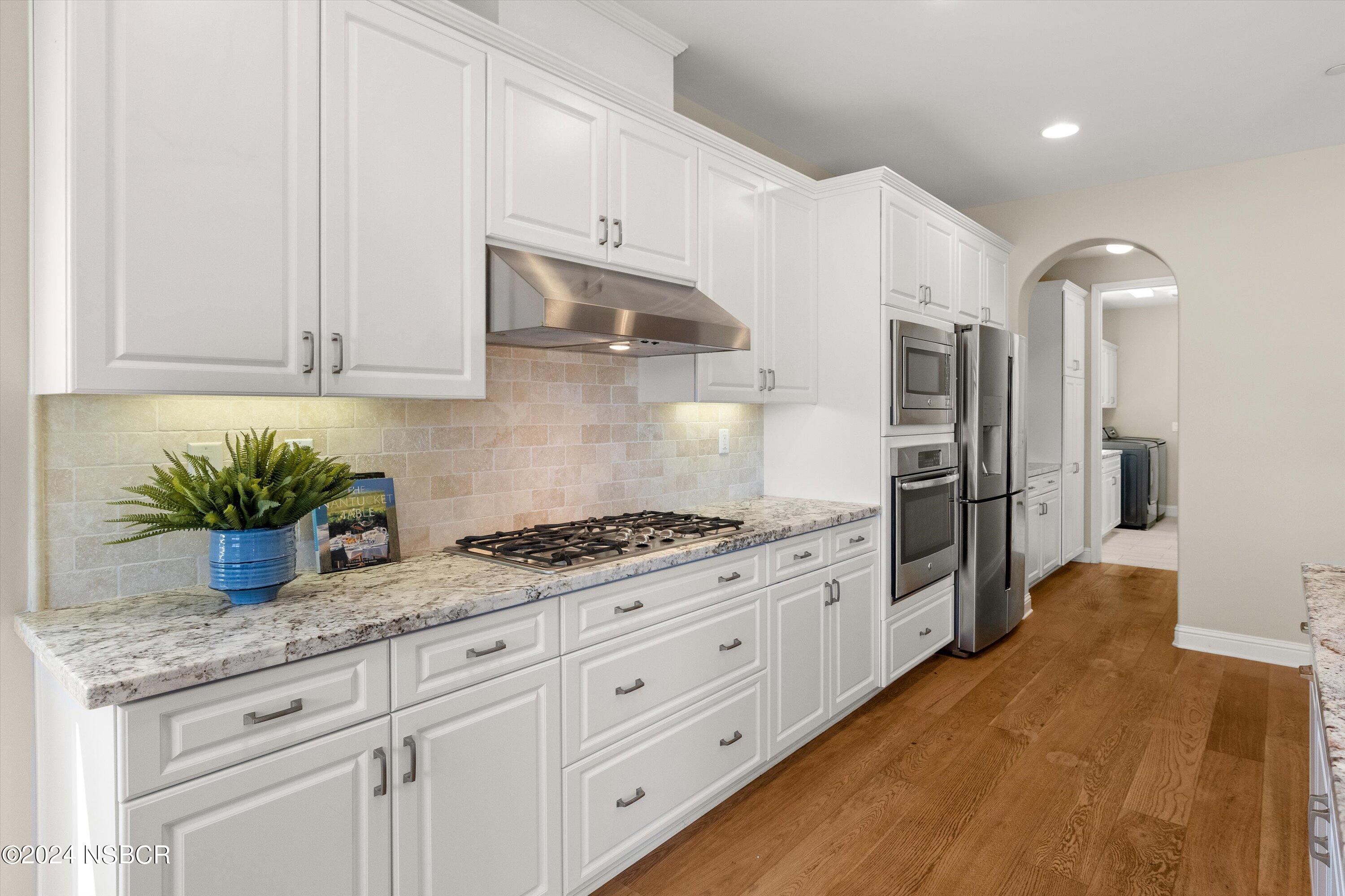634 Valley Oak Road Solvang, CA 93463 - Photo 9 of 31 Kitchen