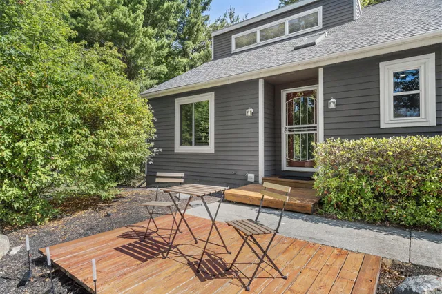 $635,000 | 3861 64th Street, Holland, MI 49423