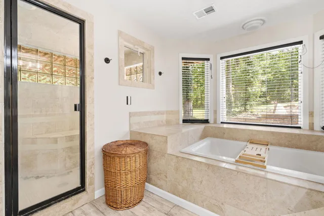 $635,000 | 3861 64th Street, Holland, MI 49423