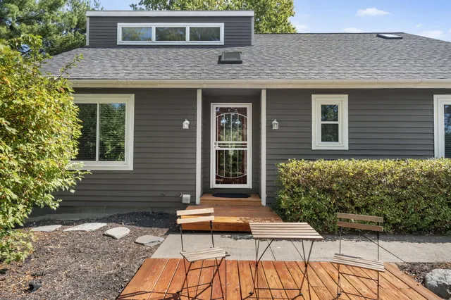 $635,000 | 3861 64th Street, Holland, MI 49423