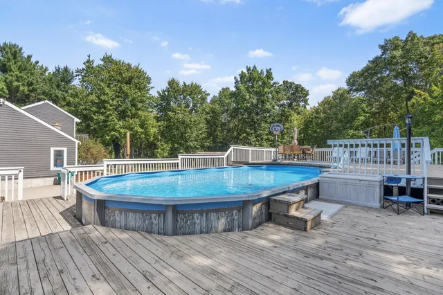 $635,000 | 3861 64th Street, Holland, MI 49423