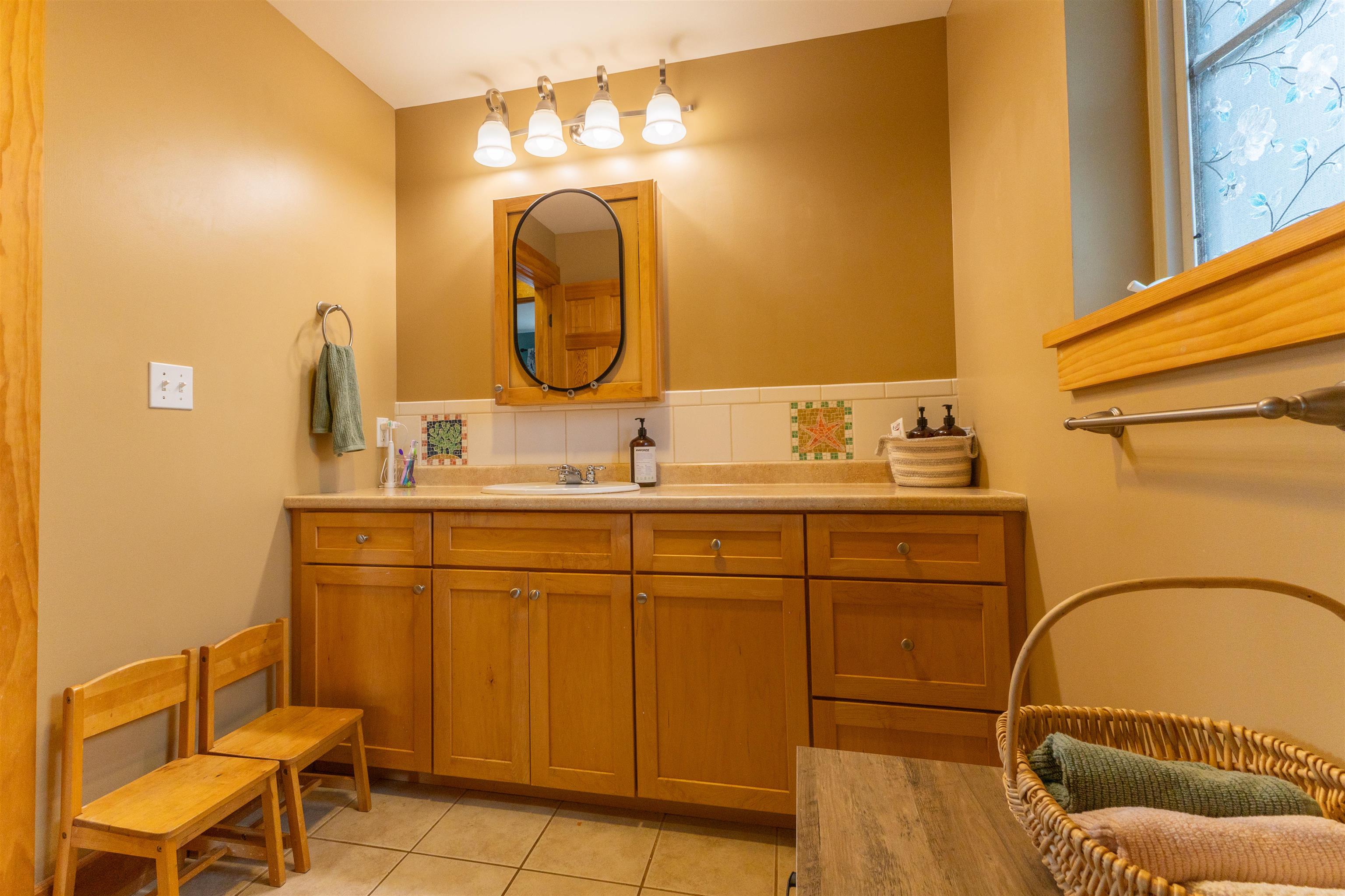 89 Steele Road Peterborough, NH 03458 - Photo 17 of 57