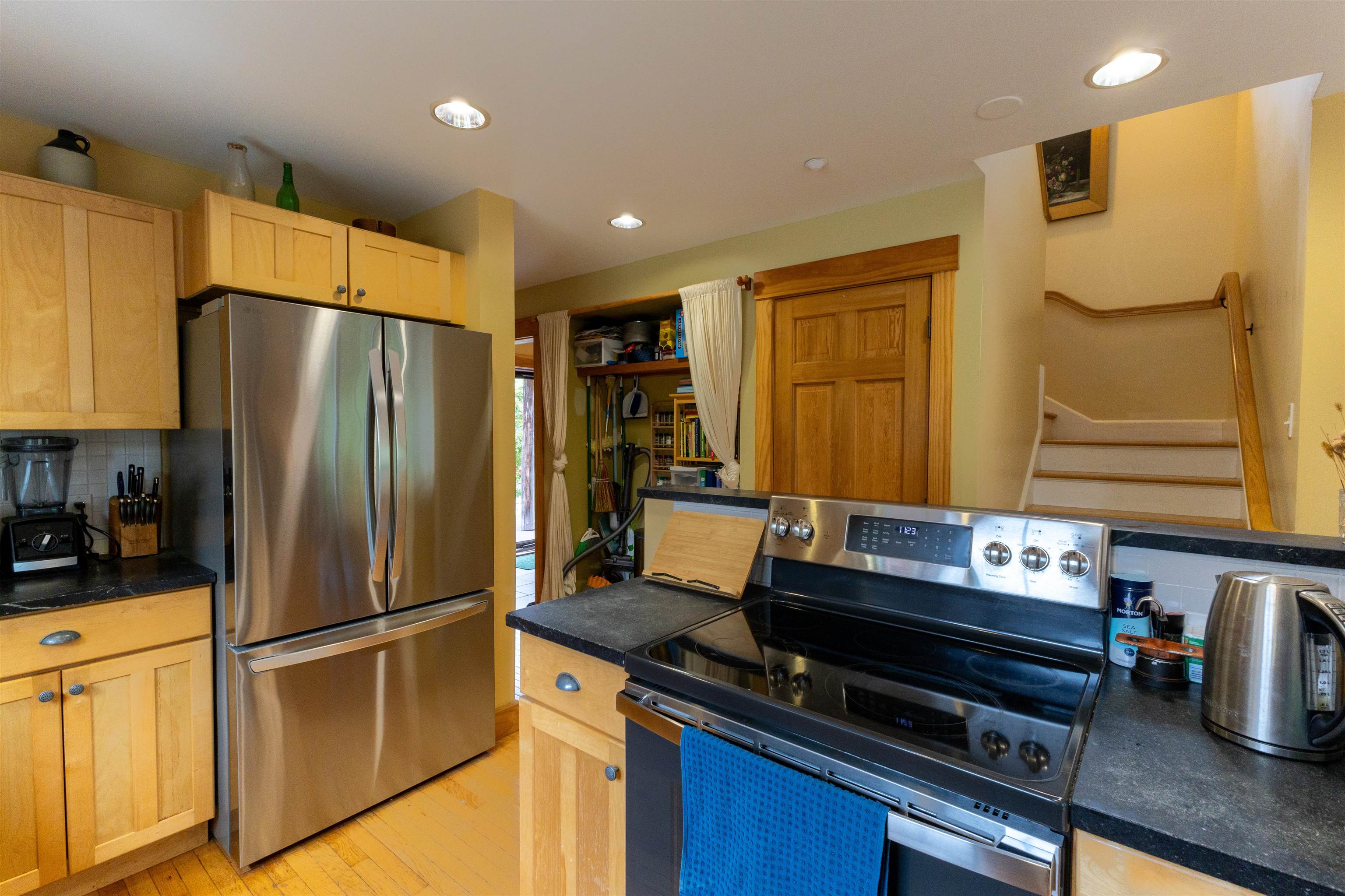 89 Steele Road Peterborough, NH 03458 - Photo 6 of 57