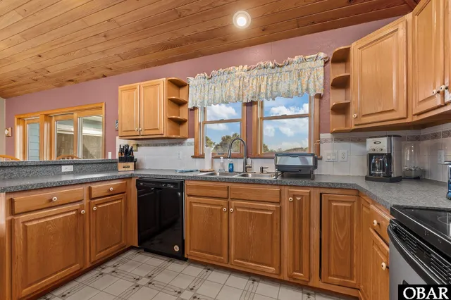 $925,000 | 113 Dock's Court, Duck, NC 27949