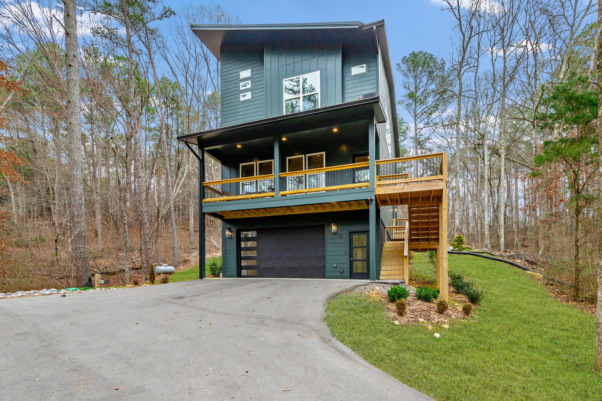 72 Rohan Lane HD-105