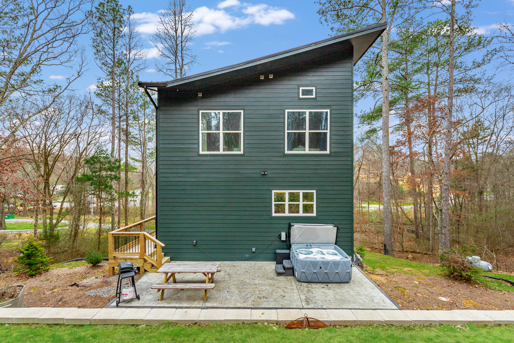 72 Rohan Lane Chickamauga, GA 30707 - Photo 4 of 86 72 Rohan Lane HD-90