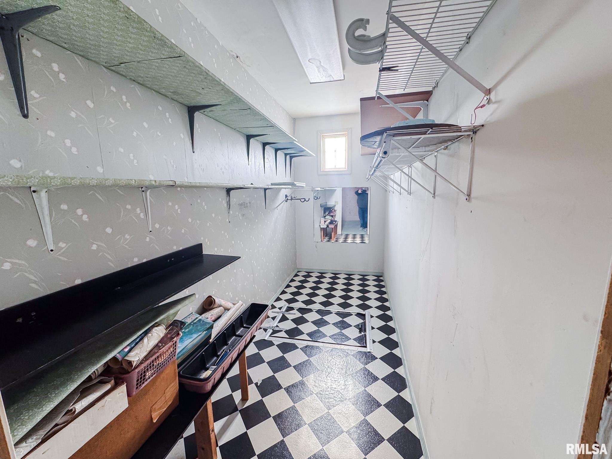 705 West College Street Marion, IL 62959 - Photo 9 of 16