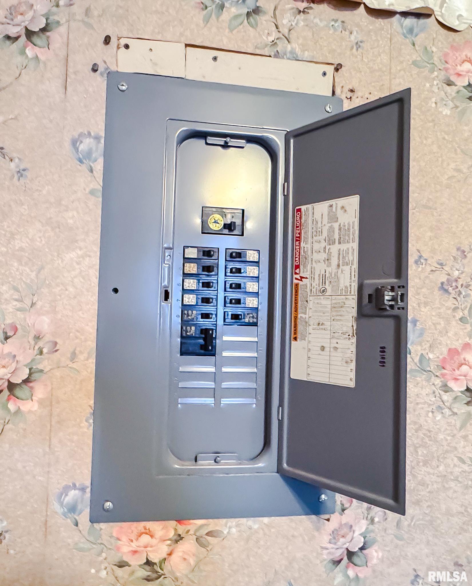 705 West College Street Marion, IL 62959 - Photo 10 of 16