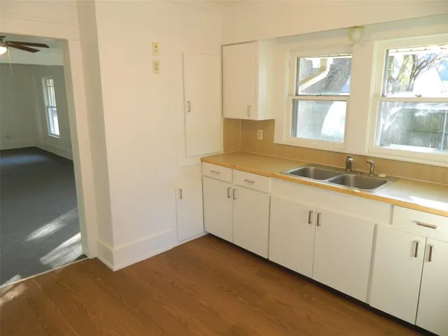 $1,450 | 110 West Mulberry Street, Leonard, TX 75452