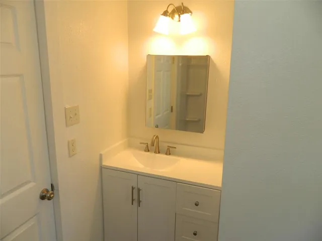 $1,450 | 110 West Mulberry Street, Leonard, TX 75452