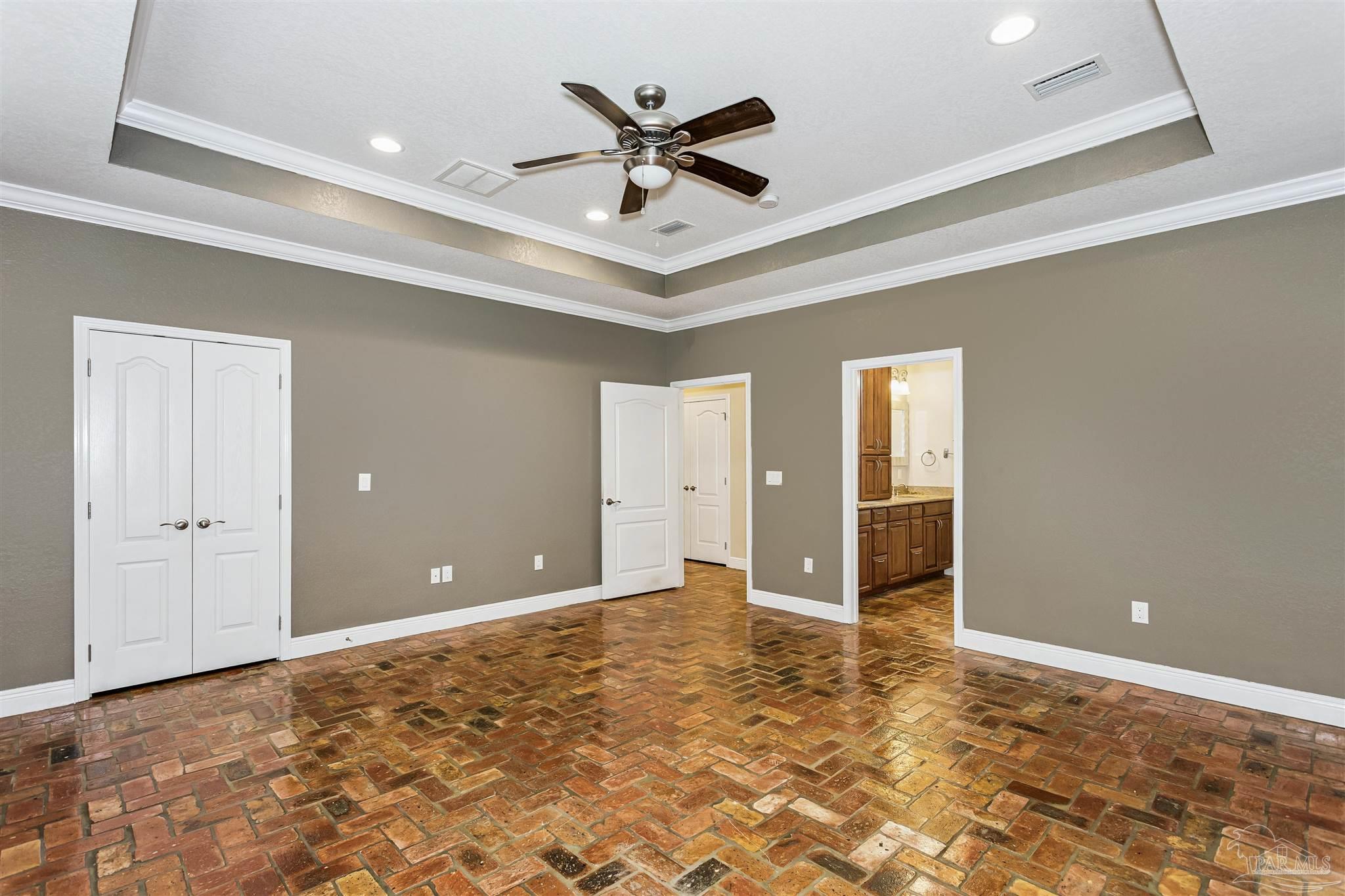 16340 Innerarity Point Road Pensacola, FL 32507 - Photo 16 of 25