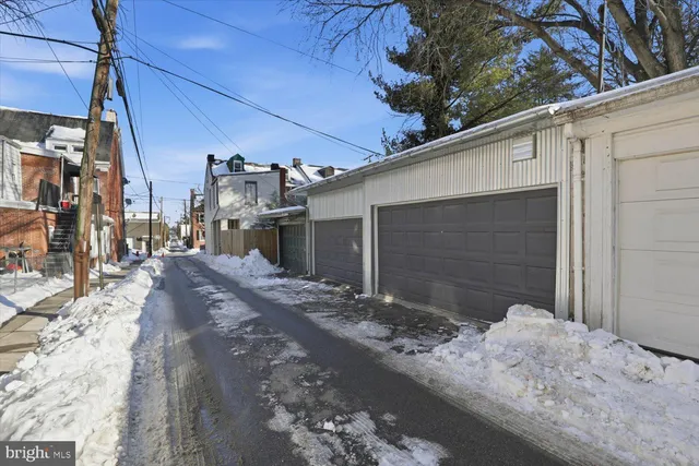 $585,000 | 345 East Orange Street, Lancaster, PA 17602