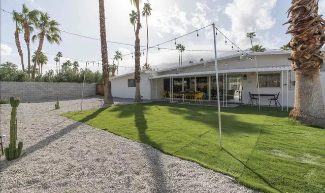 $4,100 | 280 North Monterey Road, Palm Springs, CA 92262