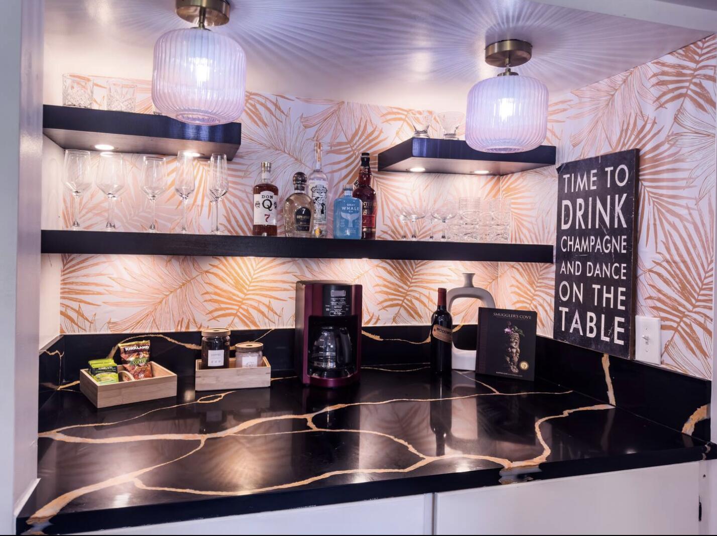280 North Monterey Road Palm Springs, CA 92262 - Photo 10 of 29 a kitchen with lots of counter top space