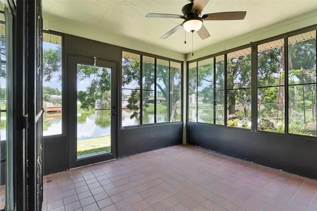 $3,000 | 8208 La Serena Drive, Tampa, FL 33614