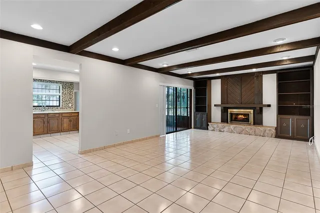 $3,000 | 8208 La Serena Drive, Tampa, FL 33614