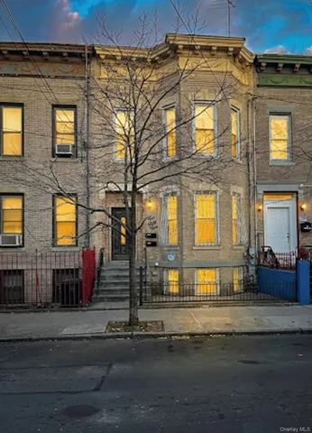 $987,000 | 255 Lincoln Avenue | East New York