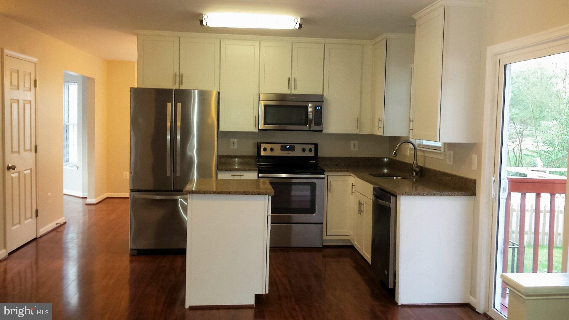 1904 Windys Run Road Baltimore, MD 21228 - Photo 5 of 18 Gallery Image 5