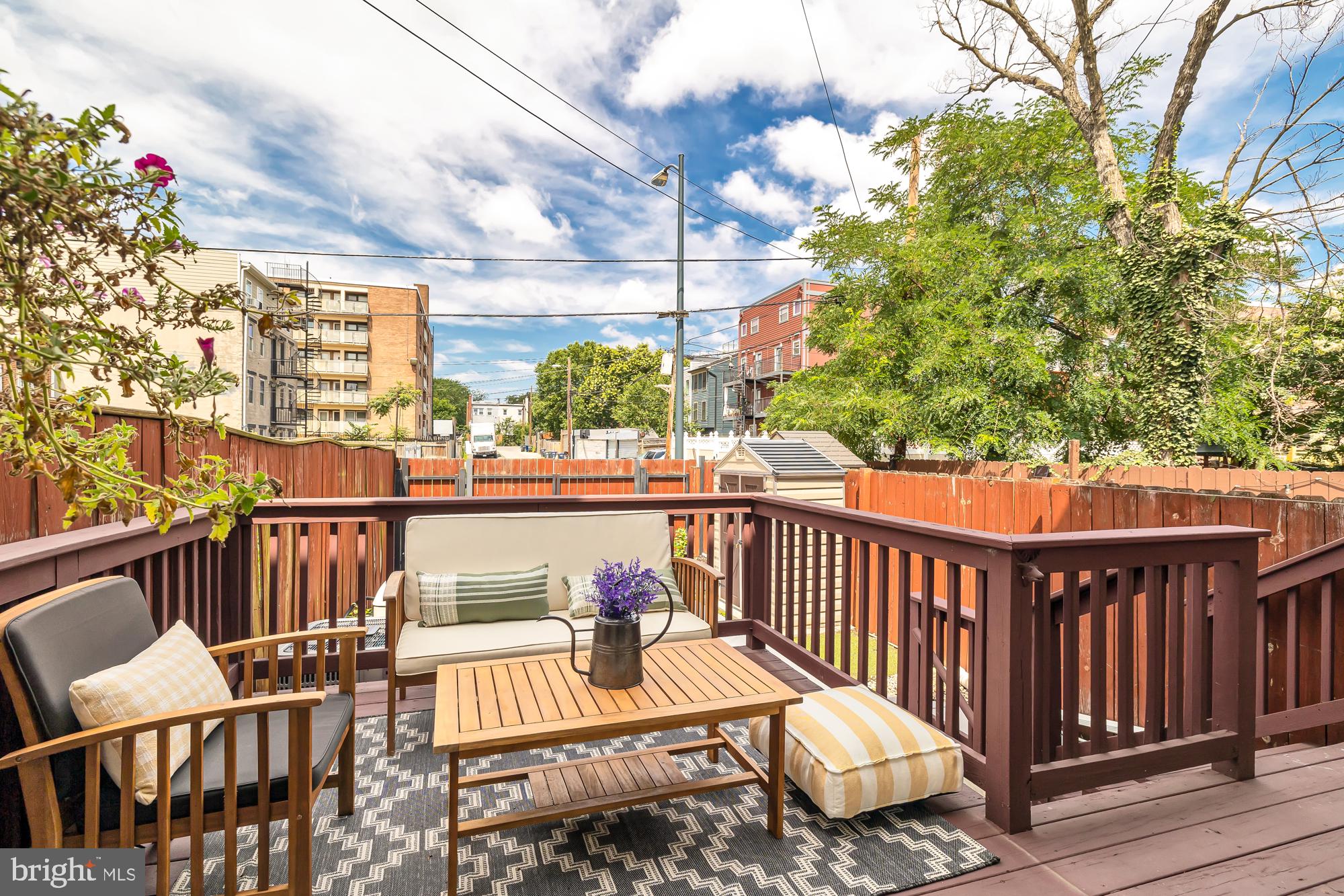 1015 15th Street Southeast Washington, DC 20003 - Photo 16 of 38