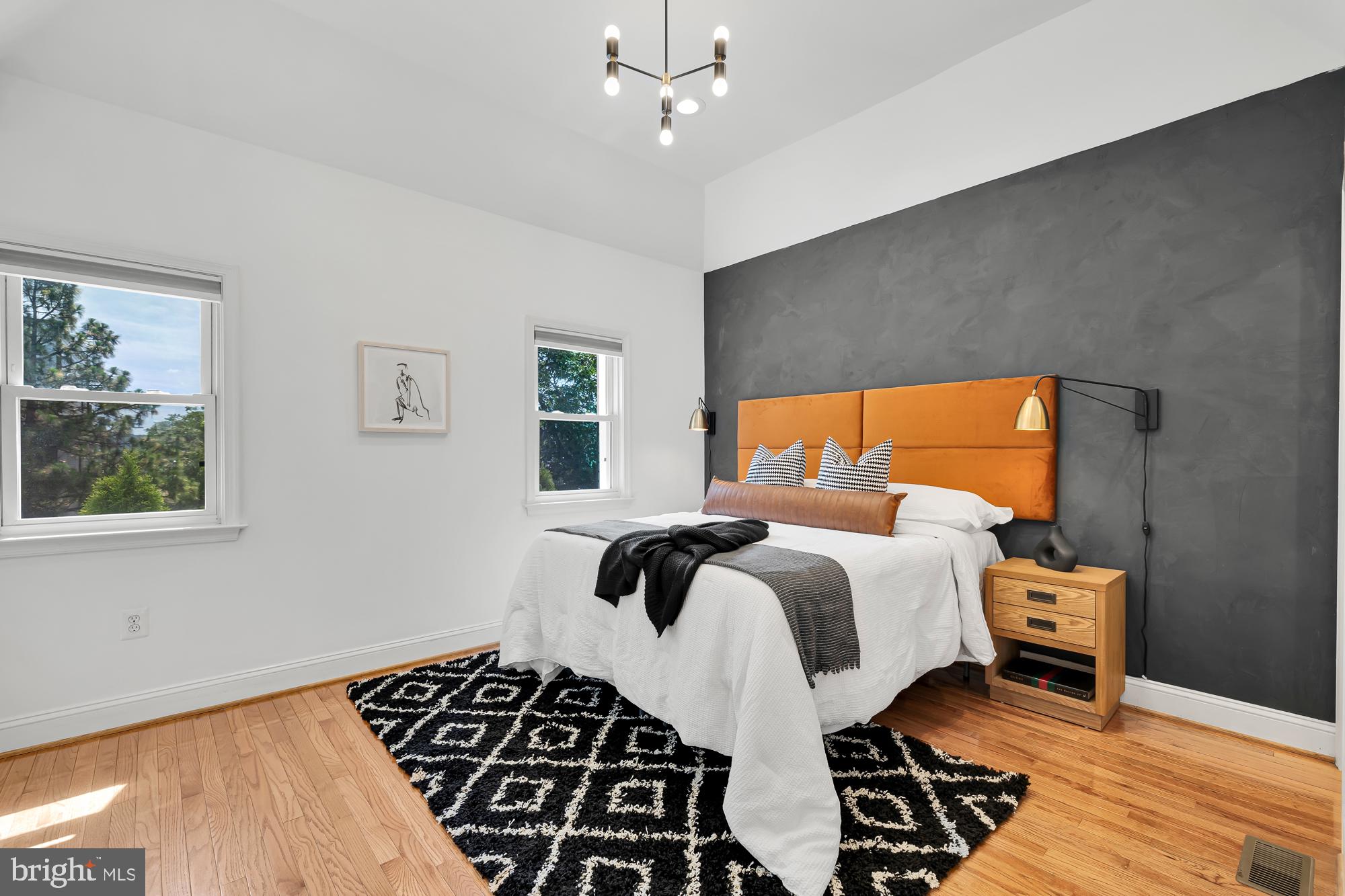 1015 15th Street Southeast Washington, DC 20003 - Photo 18 of 38