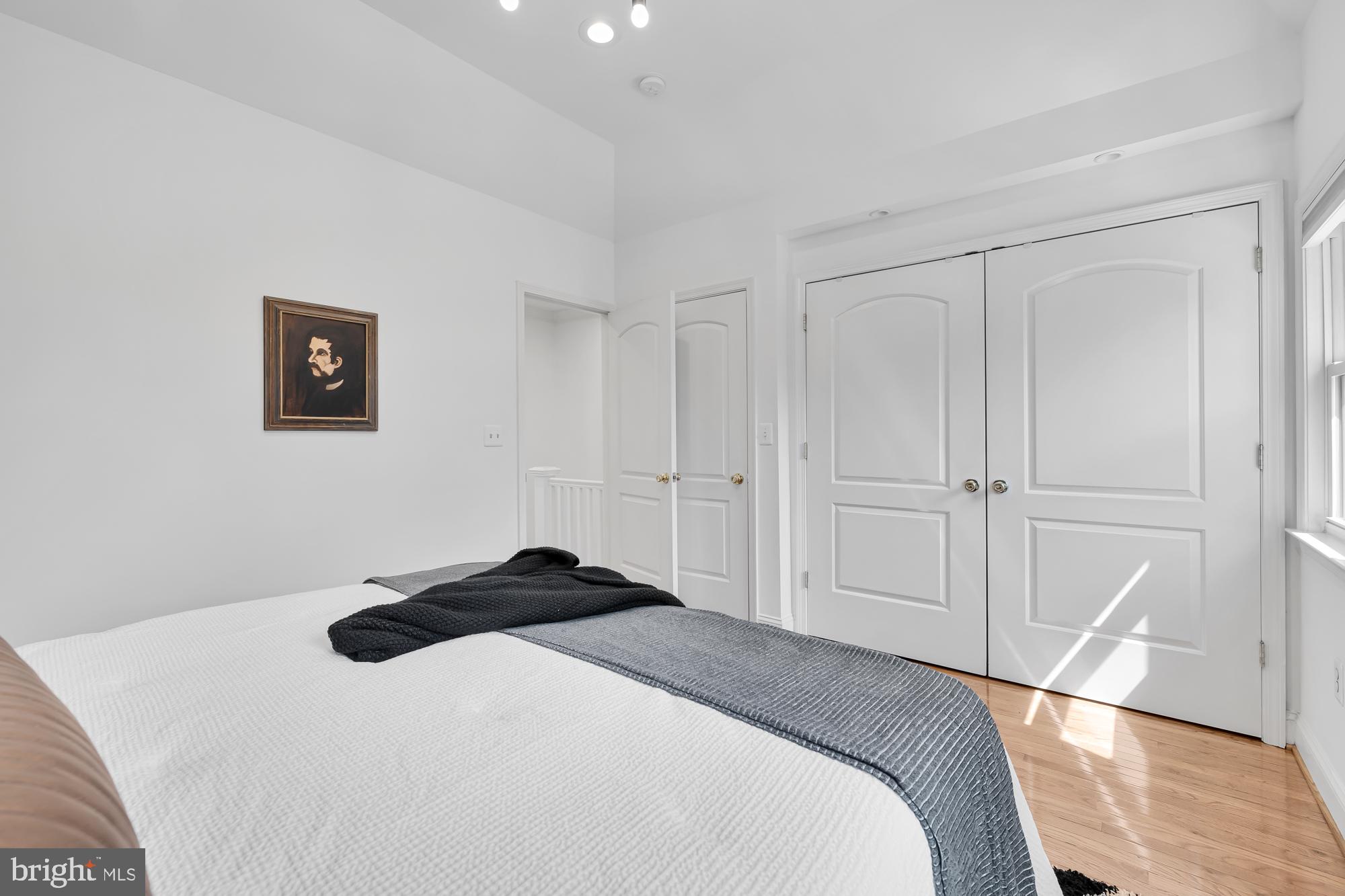 1015 15th Street Southeast Washington, DC 20003 - Photo 20 of 38