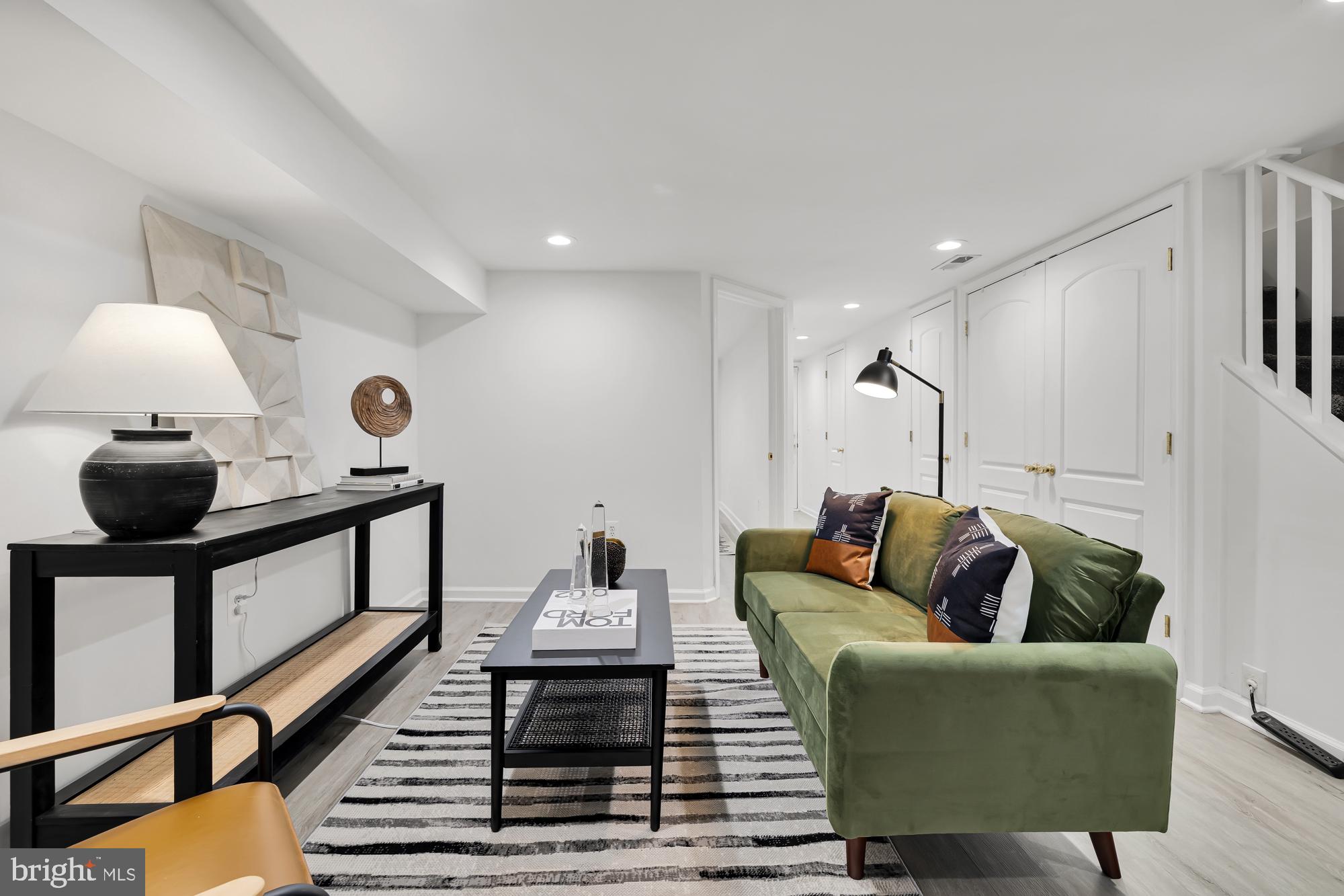 1015 15th Street Southeast Washington, DC 20003 - Photo 28 of 38