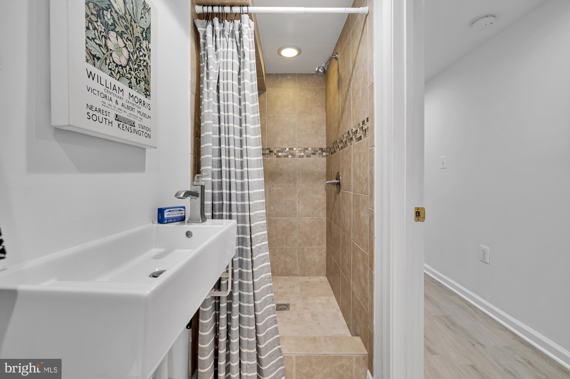 1015 15th Street Southeast Washington, DC 20003 - Photo 35 of 38