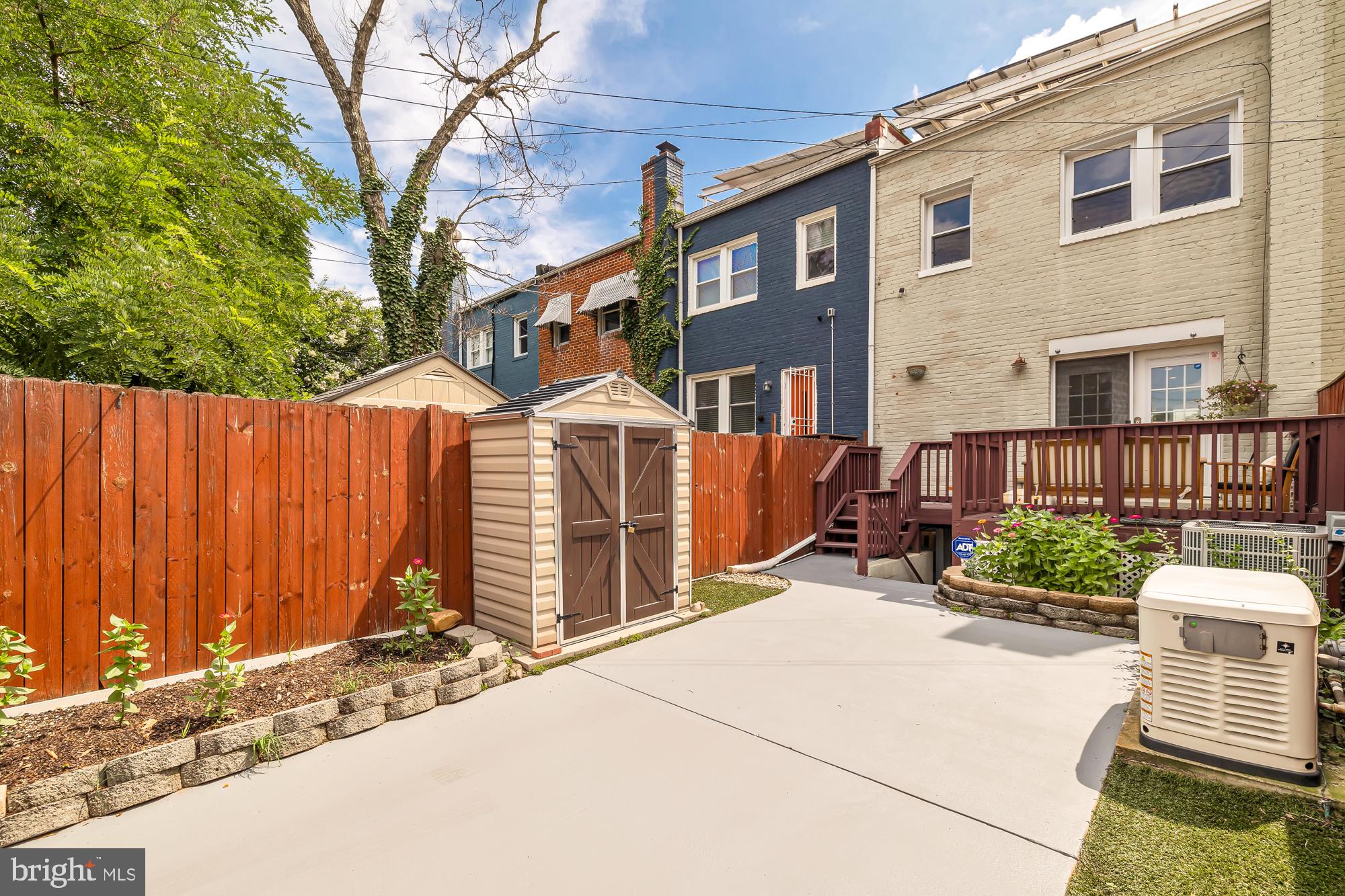 1015 15th Street Southeast Washington, DC 20003 - Photo 37 of 38