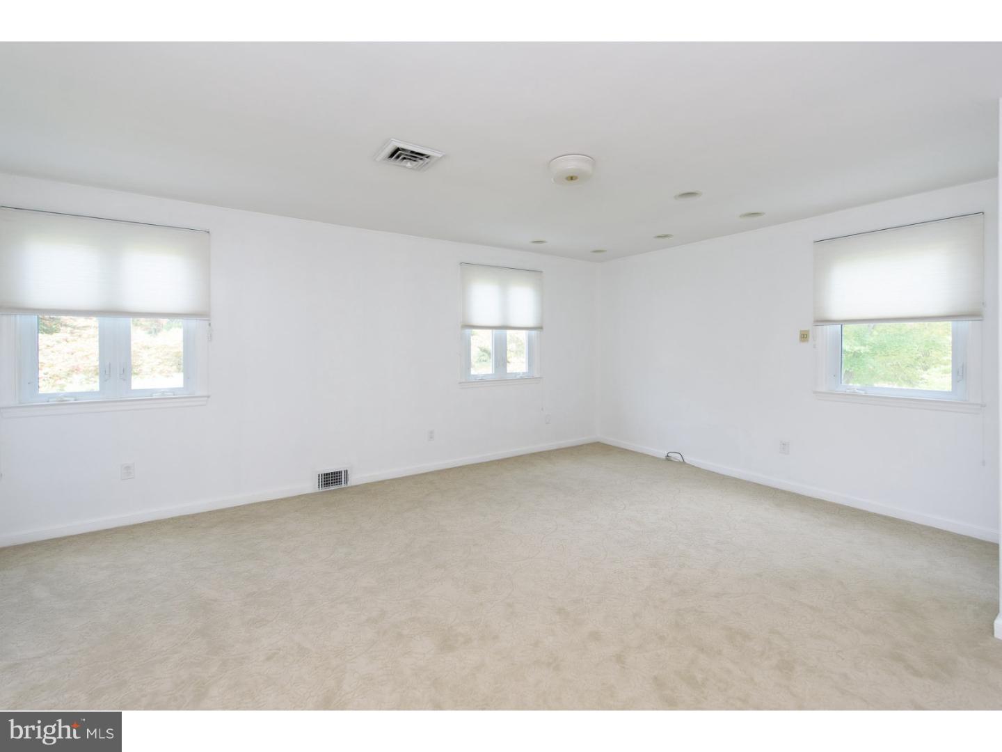 1182 Thomas Road Wayne, PA 19087 - Photo 17 of 25
