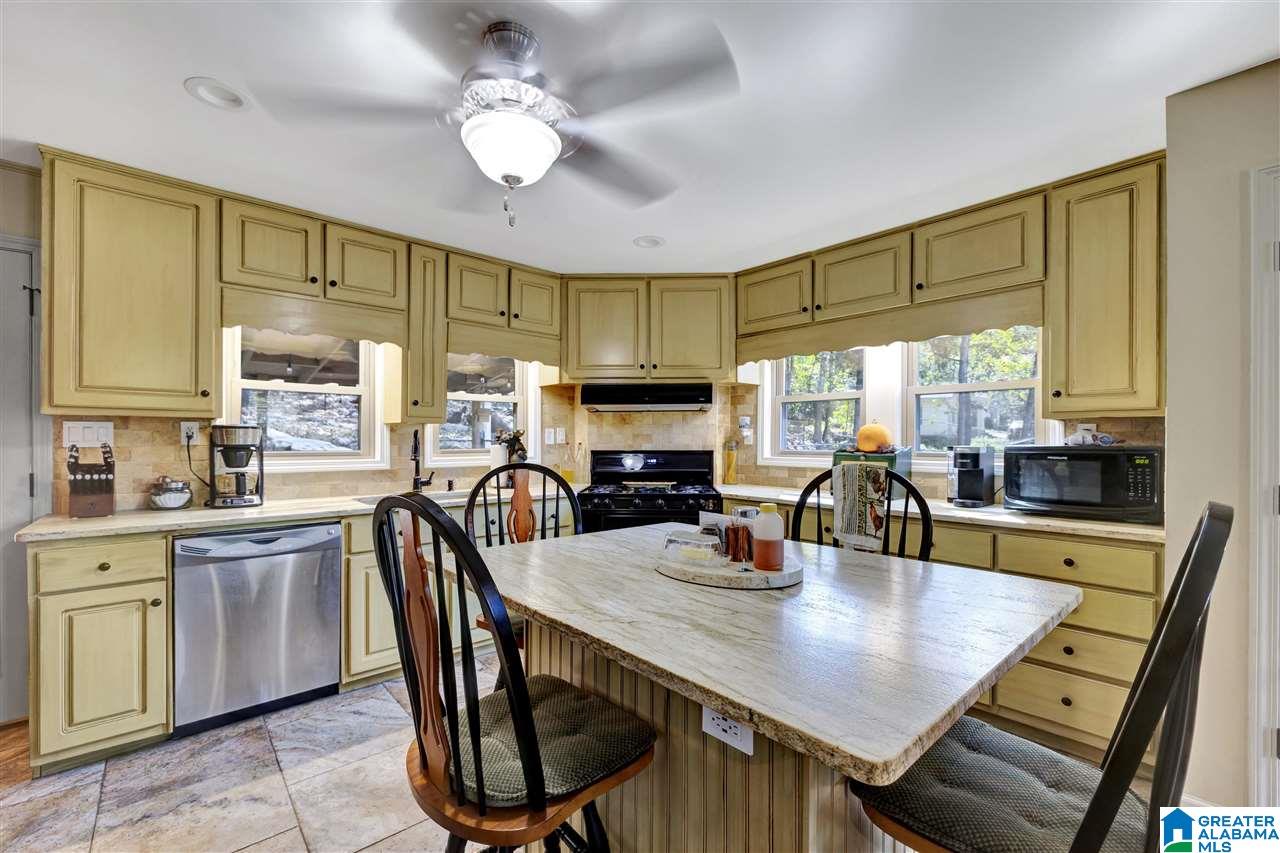 8097 McIntyre Road Trussville, AL 35173 - Photo 4 of 19