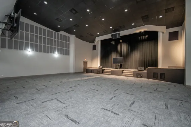 $3,200,000 | 3777 Troupe Smith Road Southeast, Conyers, GA 30094