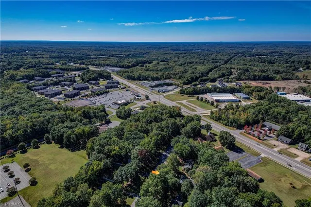 $375,000 | 2310 Belmont Drive, Reidsville, NC 27320