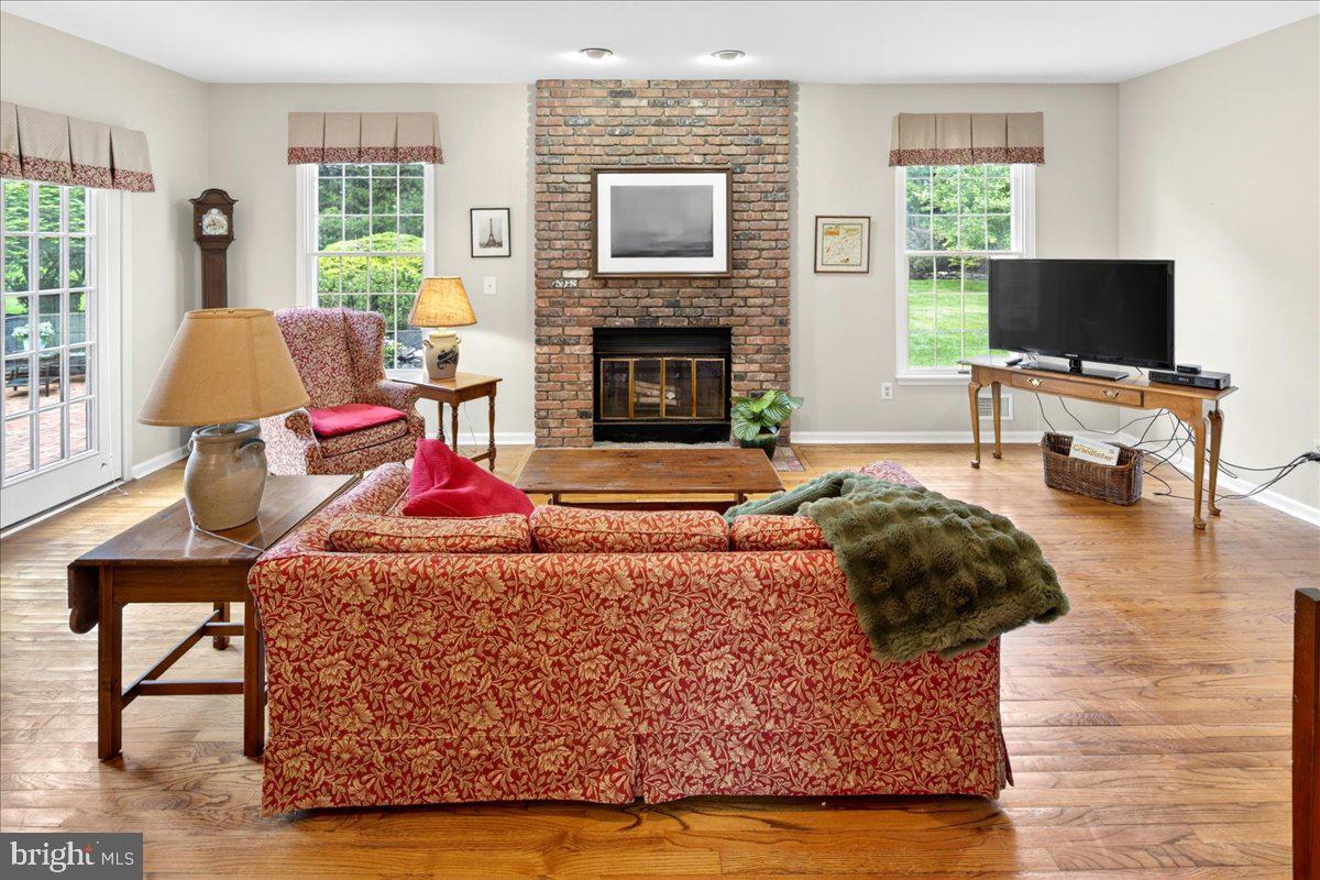 28 Baldwin Street Pennington, NJ 08534 - Photo 21 of 50