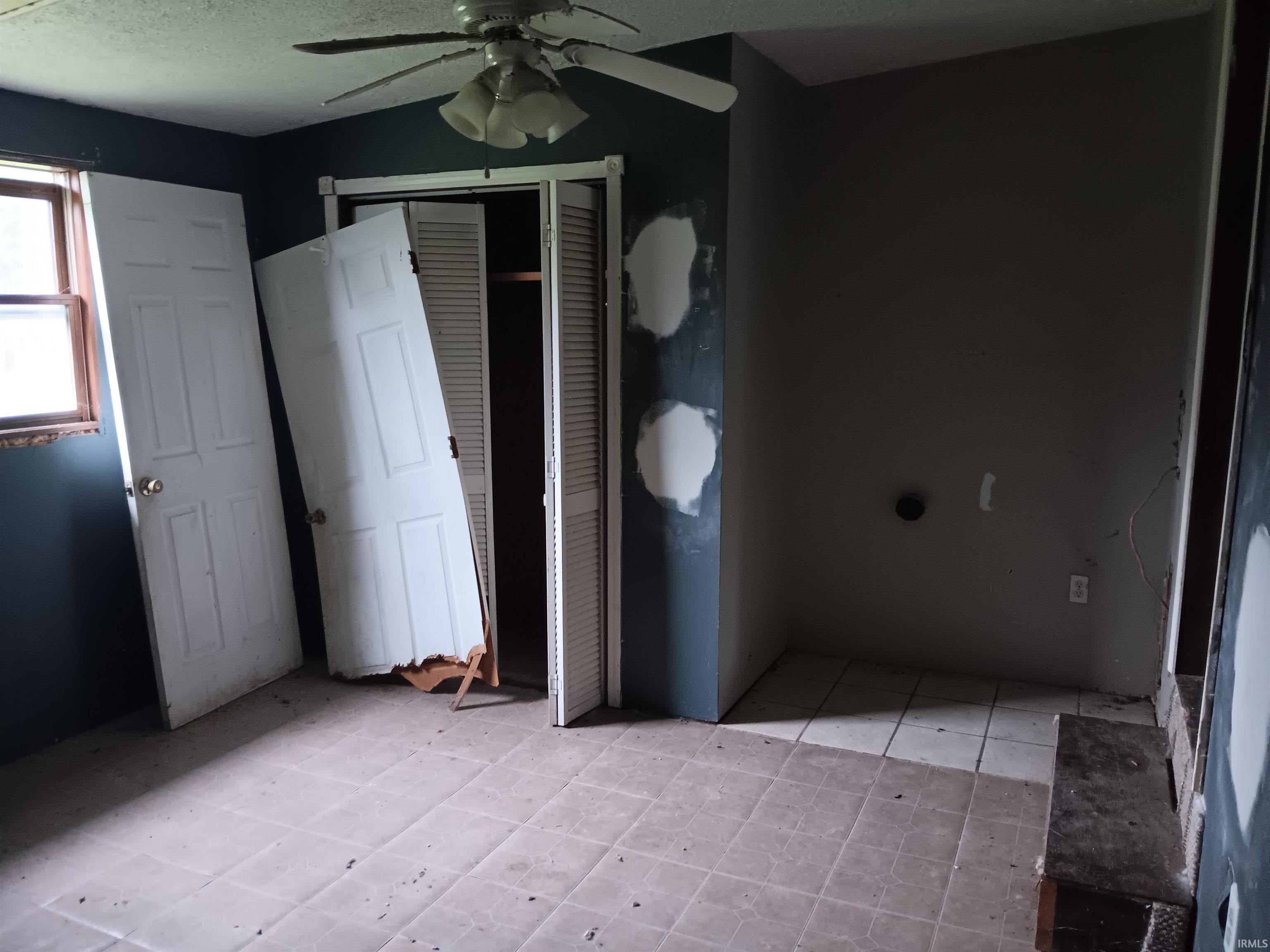 89 Mason Street Bedford, IN 47421 - Photo 17 of 34
