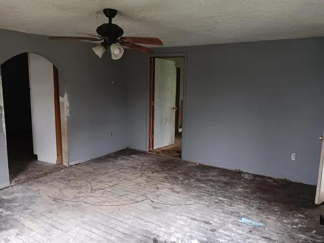 $55,549 | 89 Mason Street, Bedford, IN 47421