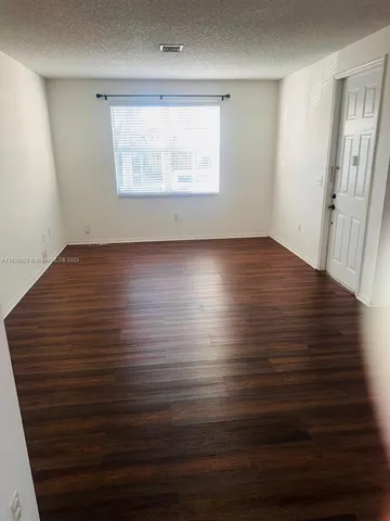 $1,950 | 4256 Northeast 9th Street, Unit 4256, Homestead, FL 33033