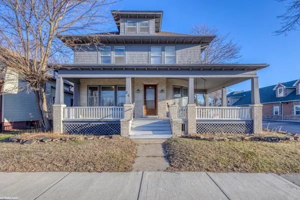 $279,000 | 24 Grand Avenue, Mount Clemens, MI 48043