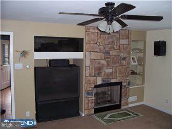 320 Garth Road Oreland, PA 19075 - Photo 8 of 12 Gallery Image 8
