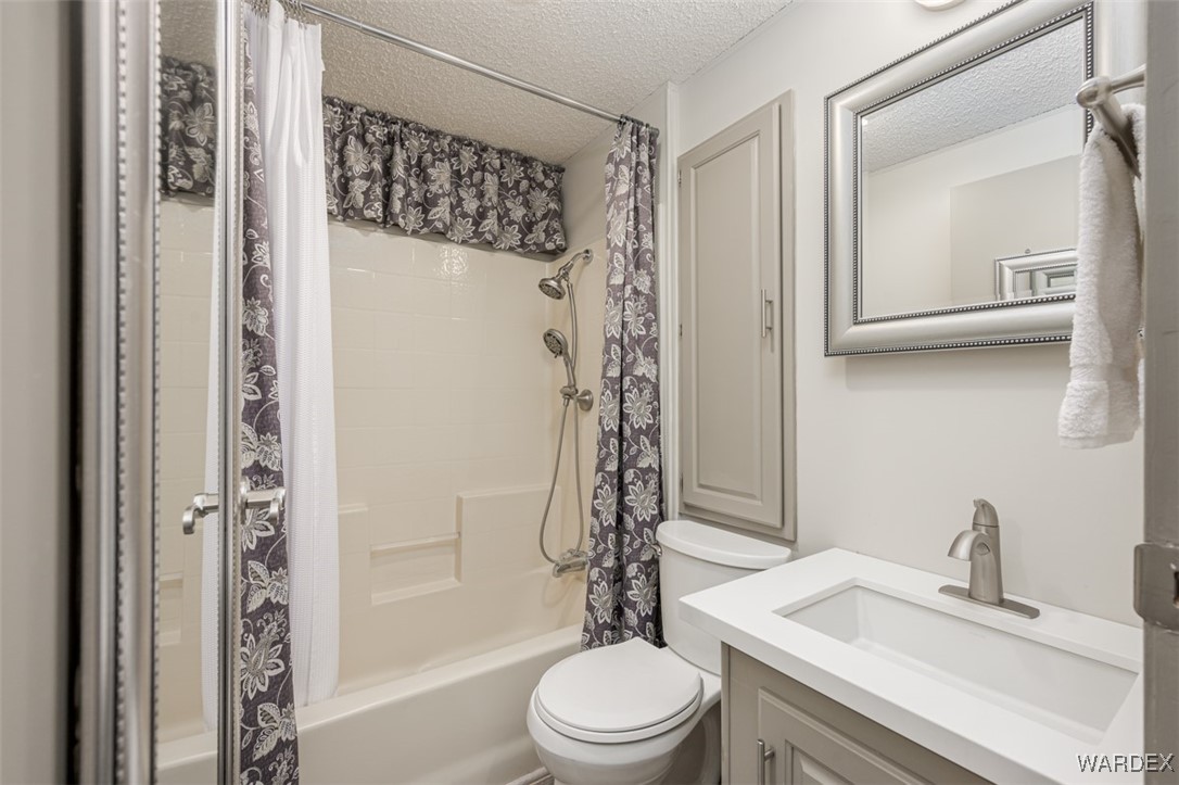 2000 Ramar Road, Unit 141 Bullhead City, AZ 86442 - Photo 22 of 35 Bathroom