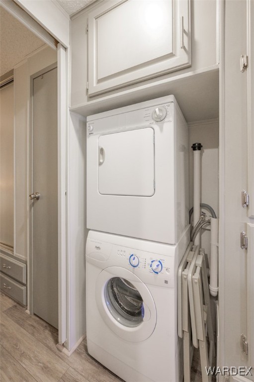 2000 Ramar Road, Unit 141 Bullhead City, AZ 86442 - Photo 23 of 35 Laundry