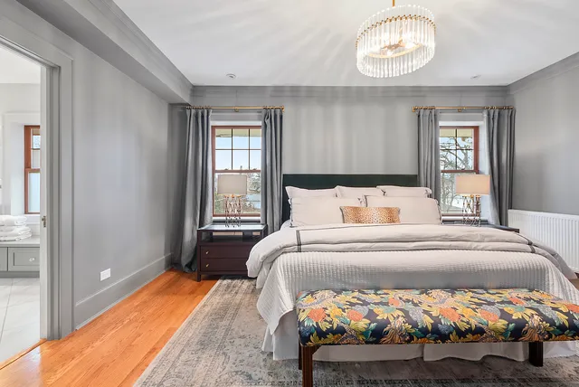 $775,000 | 2138 West 109th Street, Chicago, IL 60643