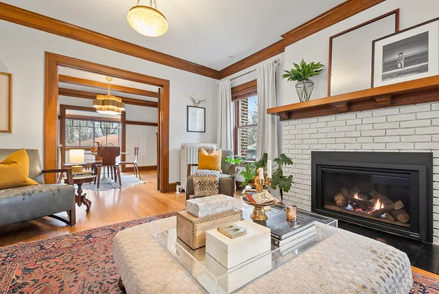 $775,000 | 2138 West 109th Street, Chicago, IL 60643