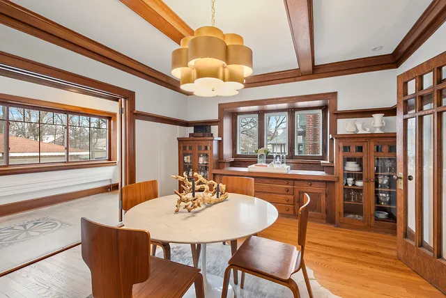 $775,000 | 2138 West 109th Street, Chicago, IL 60643