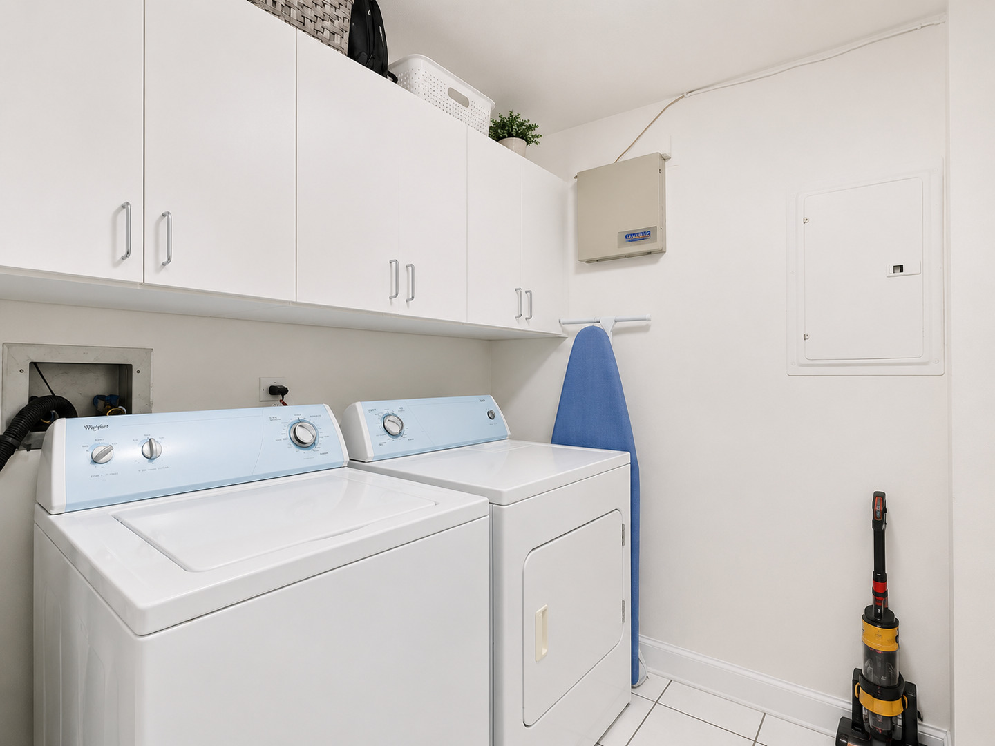 1453 West Irving Park Road, Unit 304 Chicago, IL 60613 - Photo 15 of 16
