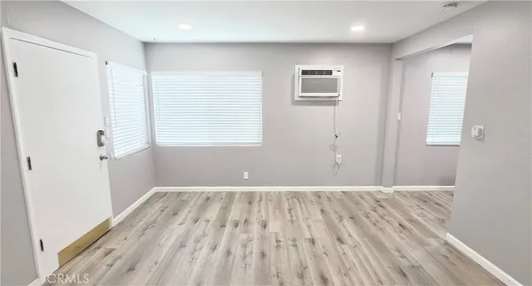 $2,575 | 10527 Western Avenue, Unit 8, Downey, CA 90241