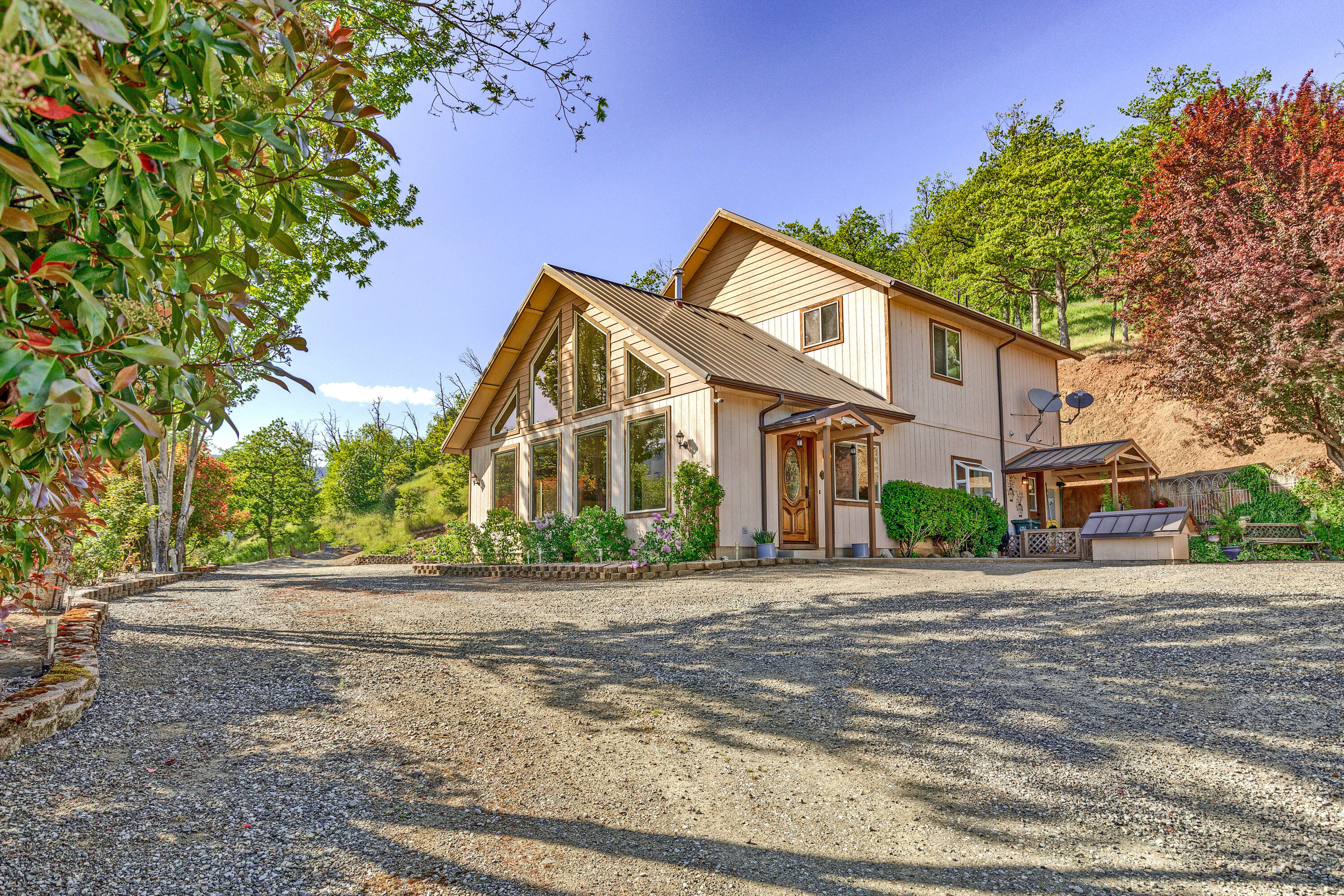 3852 North River Road Gold Hill, OR 97525 - Photo 6 of 39 04_NRR_4