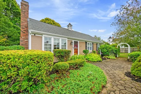 $849,000 | 342 Sea Street, Barnstable, MA 02601